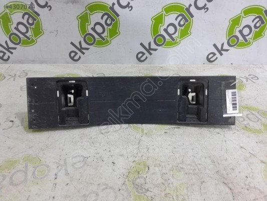 BMW 7 SERİSİ 2023 2025 G70 ÖN PLAKALIK 51138081532