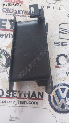 5F0863531 Seat Leon 2015 orta konsol vites topuz braketi