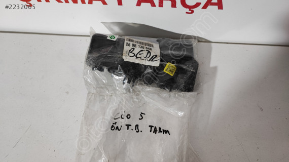 CLİO V 5 ÖN TAMPON BRAKETİ AYAĞI SAĞ 269B13664R