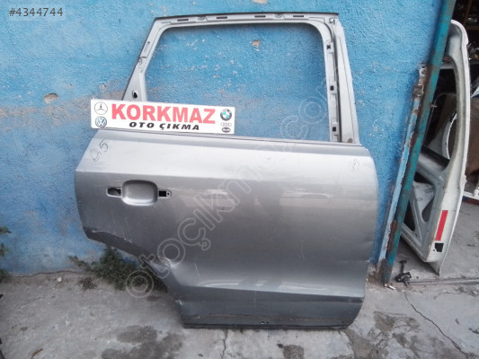 AUDI Q5 SAĞ ARKA KAPI 2010-2015