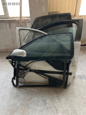 Audi a3 2000 model sol kapı  mekanızması