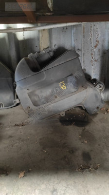 RENAULT TRAFİC 1.9 HAVA FİLİTRE KUTUSU CIKMA