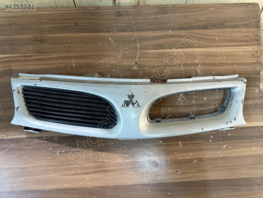 MİTSUBİSHİ CARİSMA ÖN PANJUR ORJİNAL 96-99 MODEL