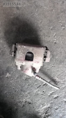 Ford Ka sağ ön fren kaliper yedek parça
