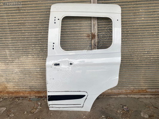 FORD COURİER SOL SÜRGÜLÜ KAPI ORİJİNAL ÇIKMA