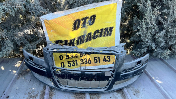 Audi A8 Ön Tampon - 4E0807437AA Oto Çıkma Parçaları