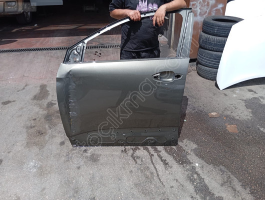 PEUGEOT 3008 YEŞİL SOL ÖN KAPİ ORJINAL LOKALLİK