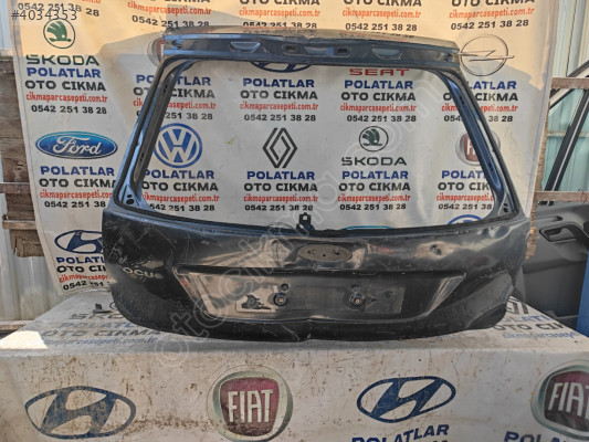 Ford Focus Hb bagaj kapağı