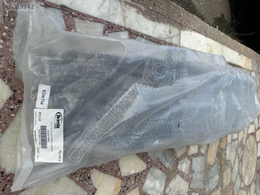 RENAULT CLİO 5 SIFIR ÖN TAMPON ORTA IZGARASI 622541469R N2