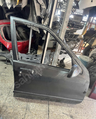 RENAULT 19 SAĞ ÖN KAPI HATASIz EYUPCAN OTO'DA
