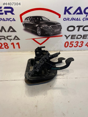 RENAULT MASTER DEBRİYAJ FREN PEDALI