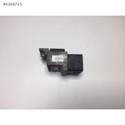 Citroen Xsara C4 C5 Renault Megane 2 Kızdırma Rölesi 9640469680