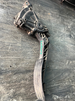 DACİA LOGAN GAZ PEDALI