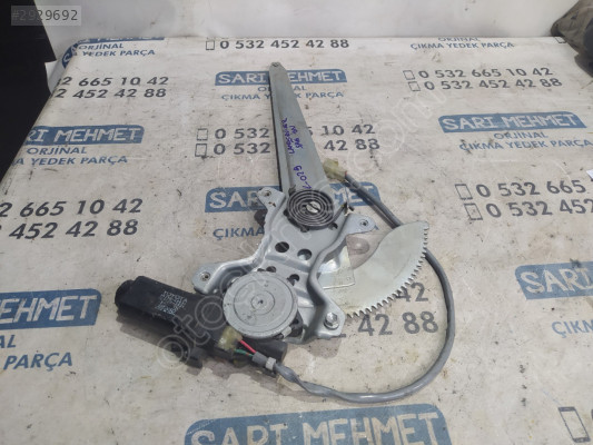 ÇIKMA TOYOTA LAND CRUİSER SAĞ ÖN CAM KRİKOSU K-029