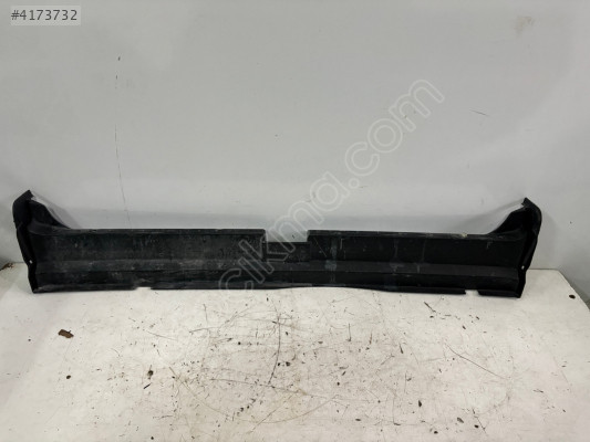 BMW E34 BAGAJ EŞİK BAKALİTİ