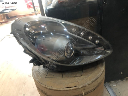 ALFA ROMEO GİULİETTA XENON SAĞ FAR