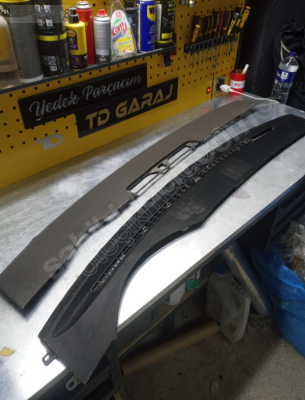 AUDİ A8 ÖN ARKA GÖĞÜS PLASTİĞİ TAKIM