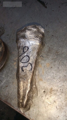 Peugeot 306 1.8 8v silindir kapak saplamalari