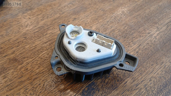 MERCEDES ACTROS XENON LED FAR BEYNİ ORJİNAL 10049-6B007