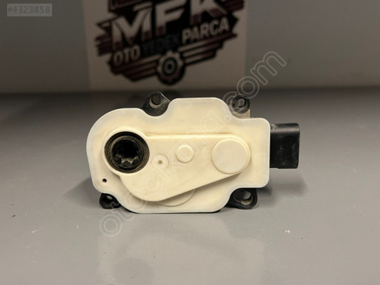 CLİO 4 CAPTUR HAVA YÖNLENDİRİCİ MOTORU ORJİNAL