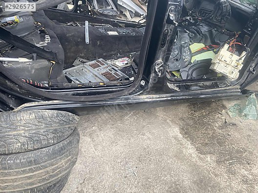 2005 Bmw 7.40 sağ marşbiyel EMR OTOMATİV