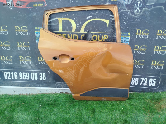 DACİA SANDERO SAĞ ARKA KAPI ORİJİNAL ÇIKMA