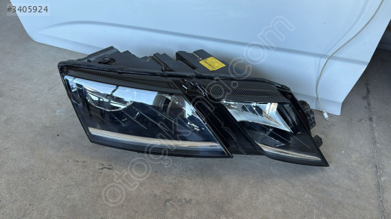 Skoda Octavia sağ far 2016 19