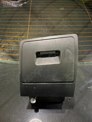 5853001 BMW E60 TORPİDO GÖZÜ