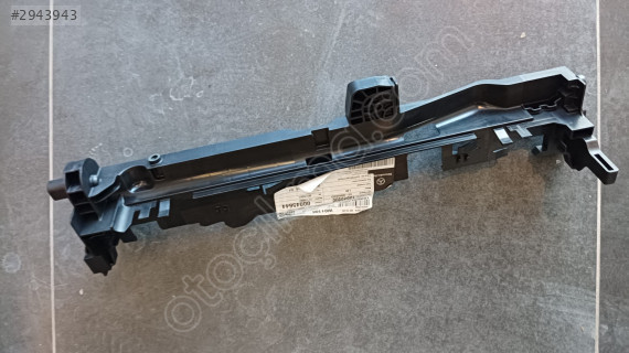 MERCEDES C W205 RADAYATÖR TAŞIYICI BRAKET SOL 0995042318 SO