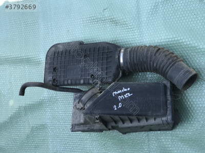 Ford Mondeo Mk2 Hava Filtre Kutusu