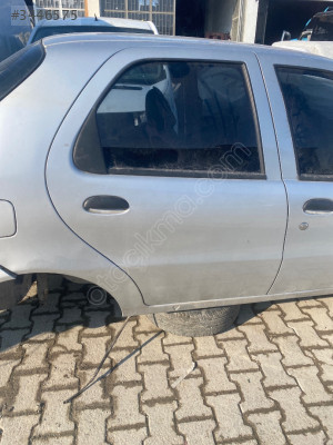 Fiat Albea sağ arka kapı çıkam orijinal