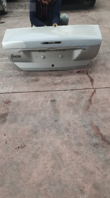 Ford focus 1 arka bagaj sefalılar oto cikma