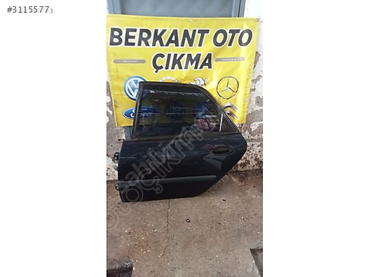 Renault Laguna1 sol arka kapı dolu
