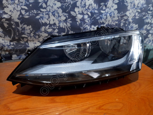 Volkswagen Jetta Sol Ön Far Orjinal Çıkma