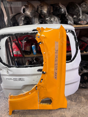 Ranger Wiltrak sol ön çamurluk