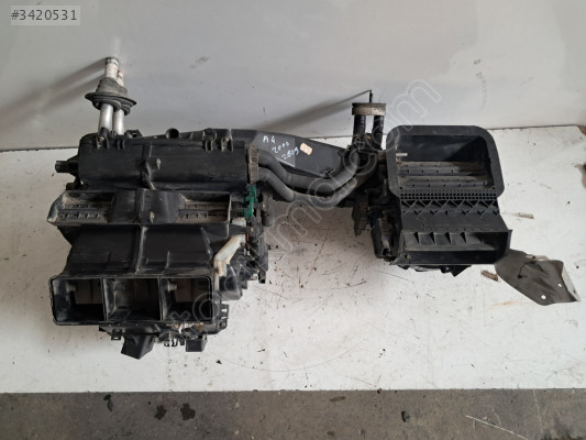 AUDİ A4 KALORİFER KUTUSU KOMPLE