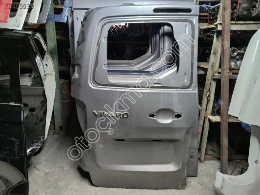 Opel Vivaro Sol Bagaj Kapağı