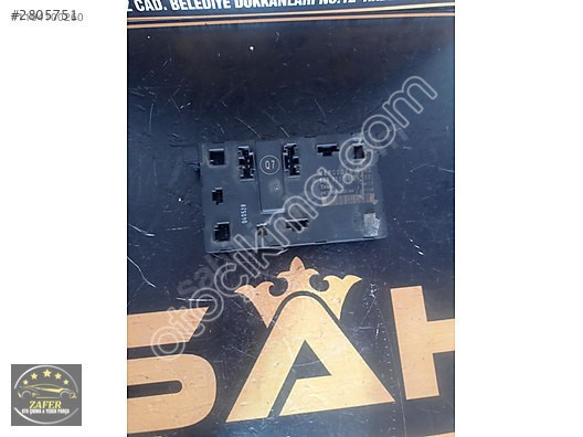 MERCEDES VİTO 639 SOL KAPI BEYNİ (639 820 00 26)