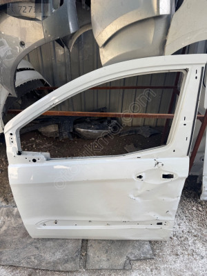 Ford Courier sol ön kapı çıkma beyaz