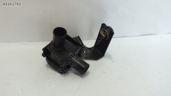 87240-12260 COROLLA AE101 KALORİFER MUSLUĞU ( AYAKLI )