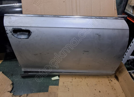 AUDİ A6 2005 - 2011 SAĞ ÖN KAPI ÇIKMA ORJİNAL