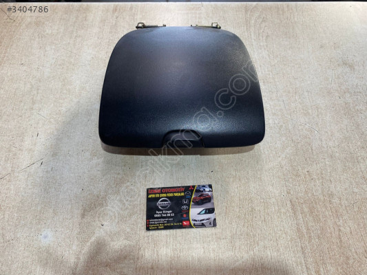 Nissan Almera Orjinal Teyip Çerçeve Kapağı