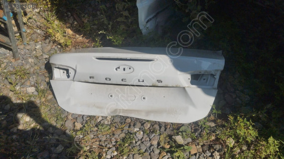 FORD FOCUS SEDAN BEYAZ BAGAJ KAPAĞI ORJİNAL ÇIKMA 2019/24