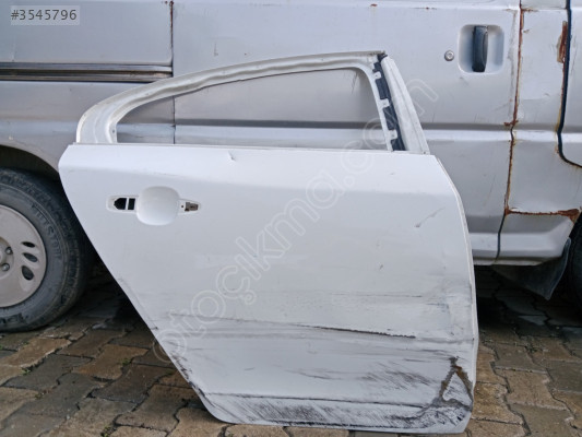 Volvo S60 arka kapı çıkma orijinal