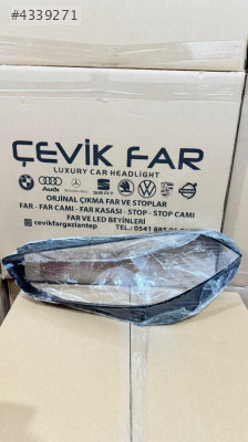 BMW 1 SERİSİ F40 FAR CAMI