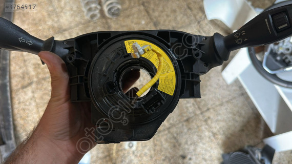 2015-2022 FORD COURİER FAR SİLECEK ORJ ÇIKMA