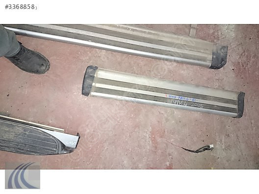 TOYOTA RAV4 2004 ÇIKMA BAGAJ KAPAĞI ALTI BASAMAĞI
