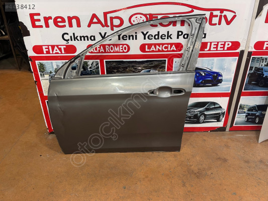 Fiat Egea Sol Ön Kapı Füme Çıkma Orjinal Çok Temiz