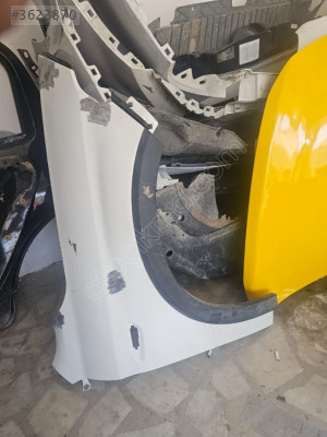 Fiat egea cross sağ ön çamurluk çıkma
