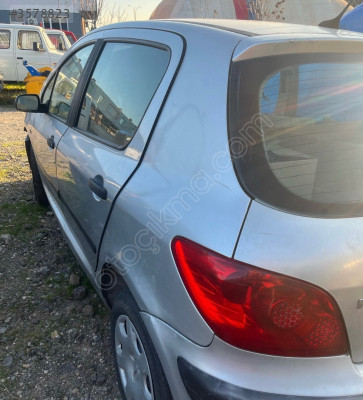 Peugeot 307 gri sol ön Çamurluk